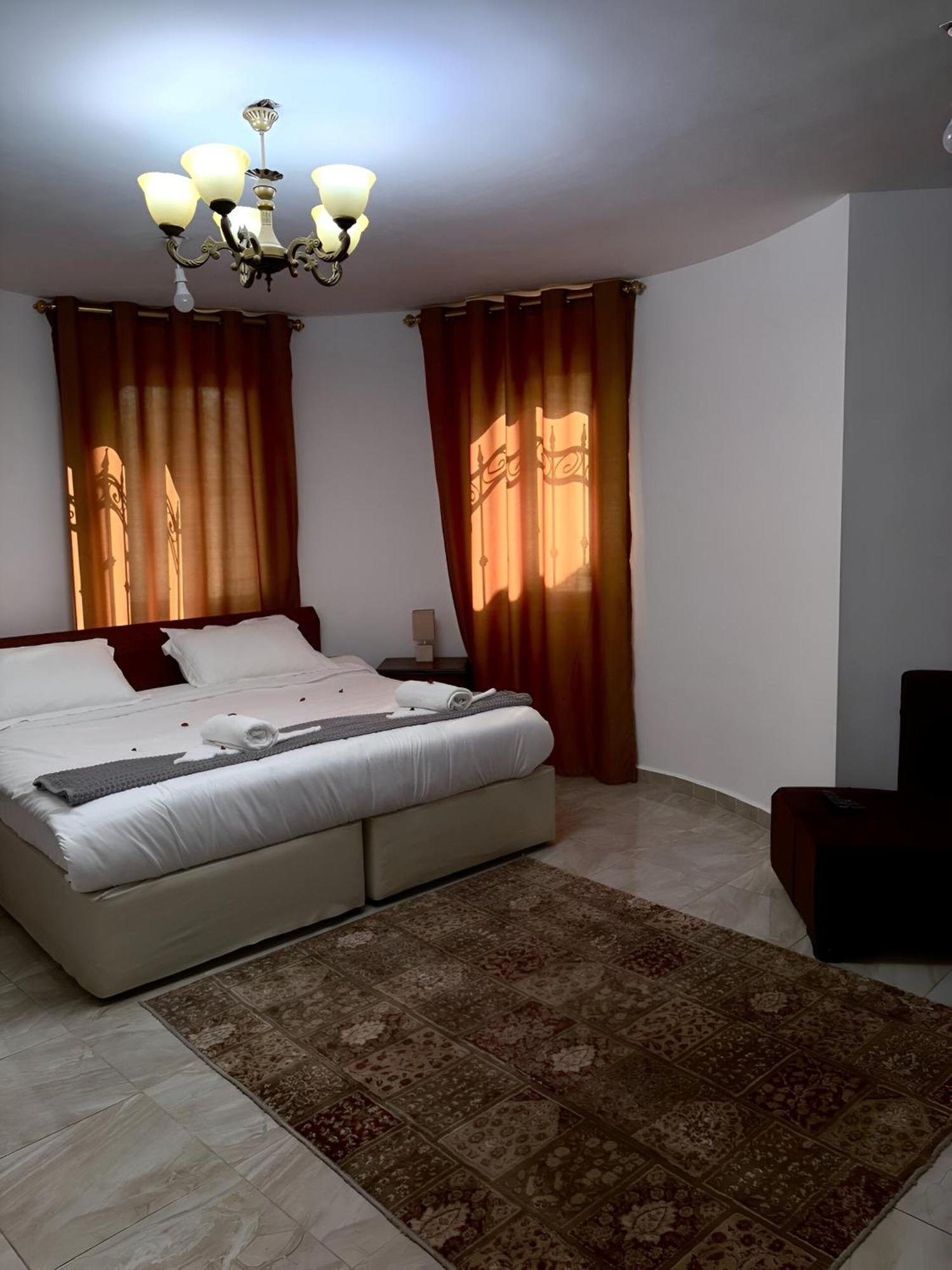 Marvel Hostel Wadi Musa Exterior photo